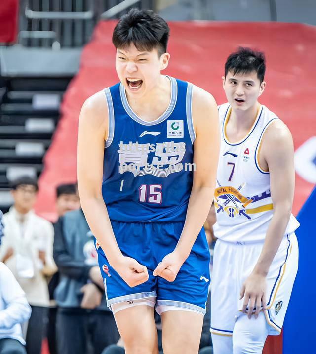 bsports体育-cba未来之星特里斯坦汤普森宣布加盟顶级豪门球队_