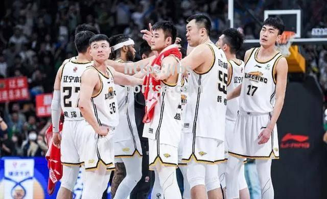 bsports体育-cba联赛：辽宁男篮再次战胜对手，稳居榜首